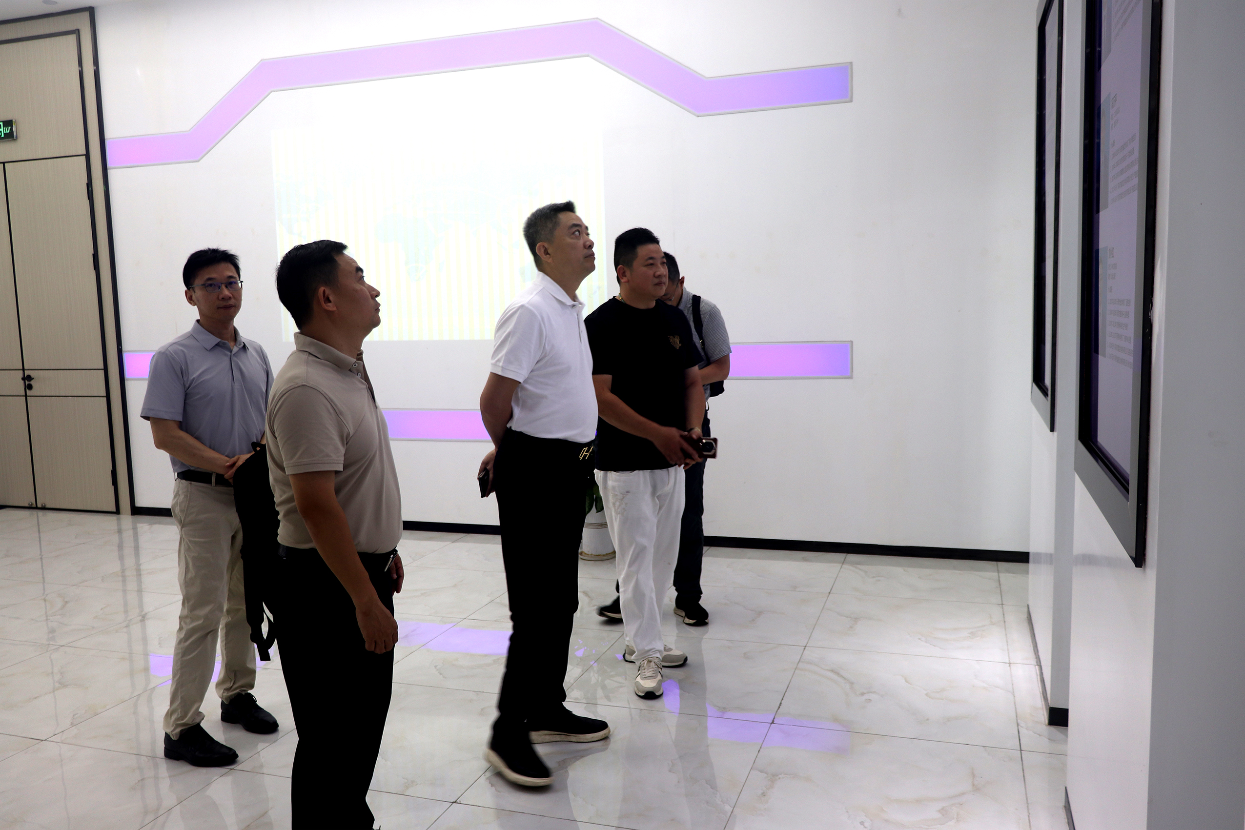 On June 2nd, 2026, a client came to our company to visit and provide guidance on our work.
